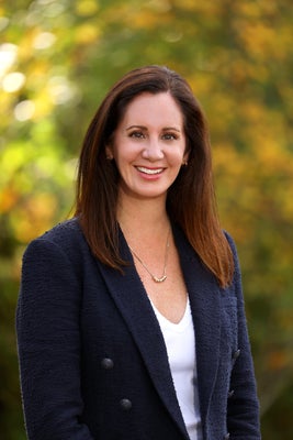 Portrait of Gabrielle Balolia, Realtor